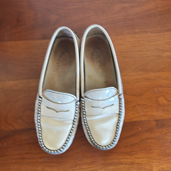 Tods moccasins - Picture 2 of 4